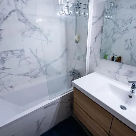 Cozy And Spacious Appartamento Parigi